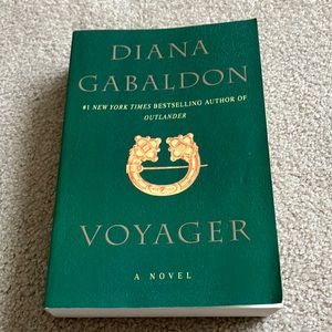 Gently Used - Diana Gabaldon - Voyager Book